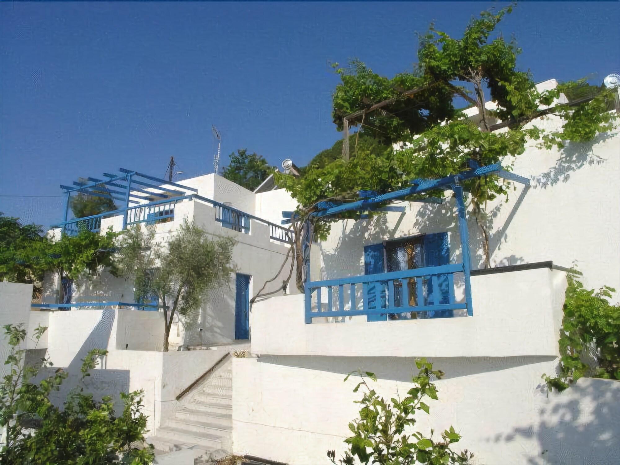 Agnanti Hotel Adamantas  Екстериор снимка