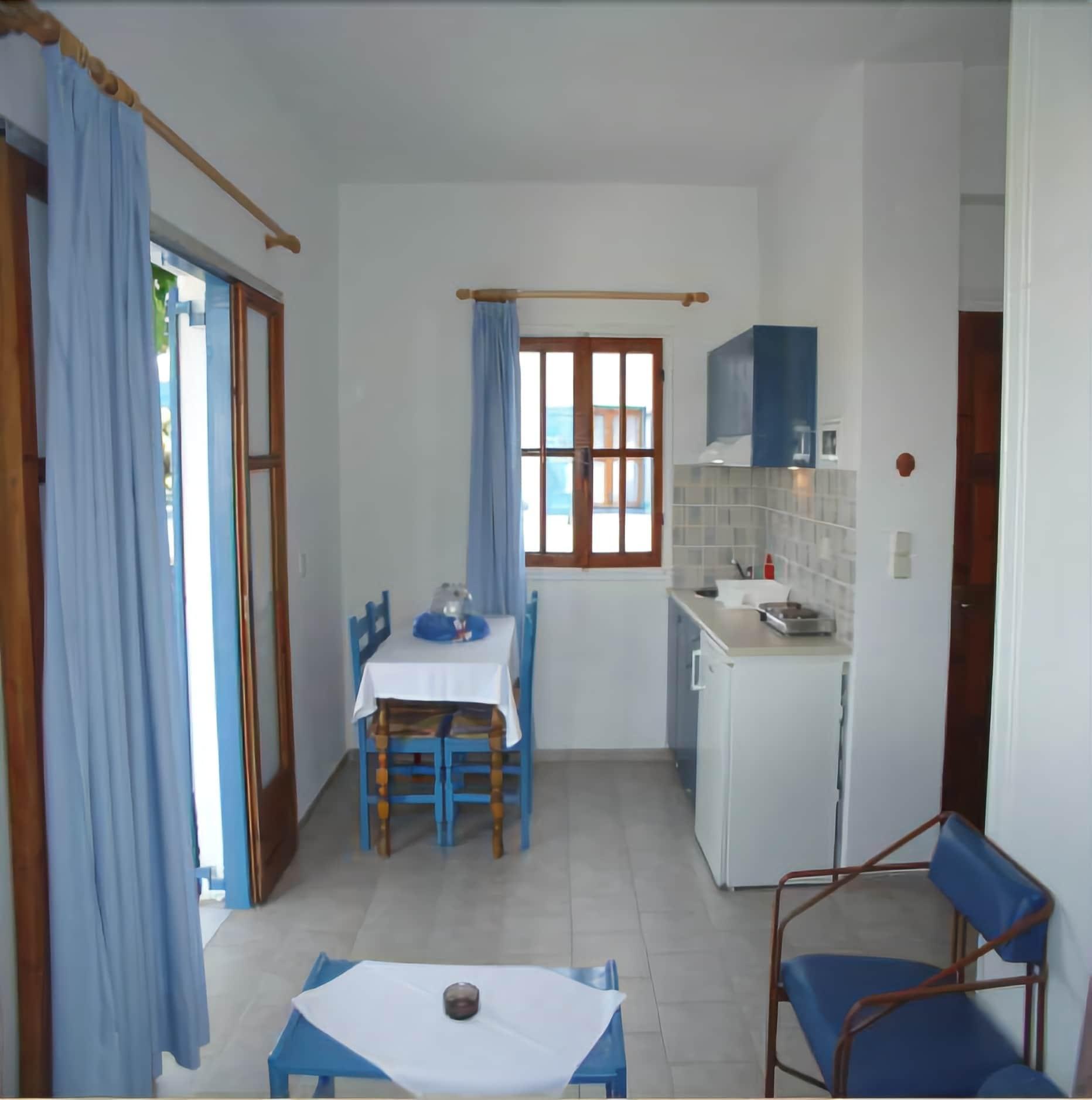 Agnanti Hotel Adamantas  Екстериор снимка