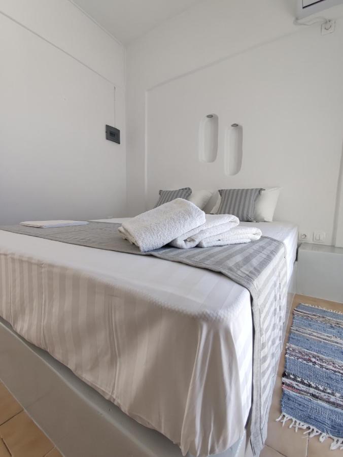 Agnanti Hotel Adamantas  Екстериор снимка