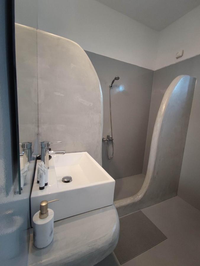 Agnanti Hotel Adamantas  Екстериор снимка