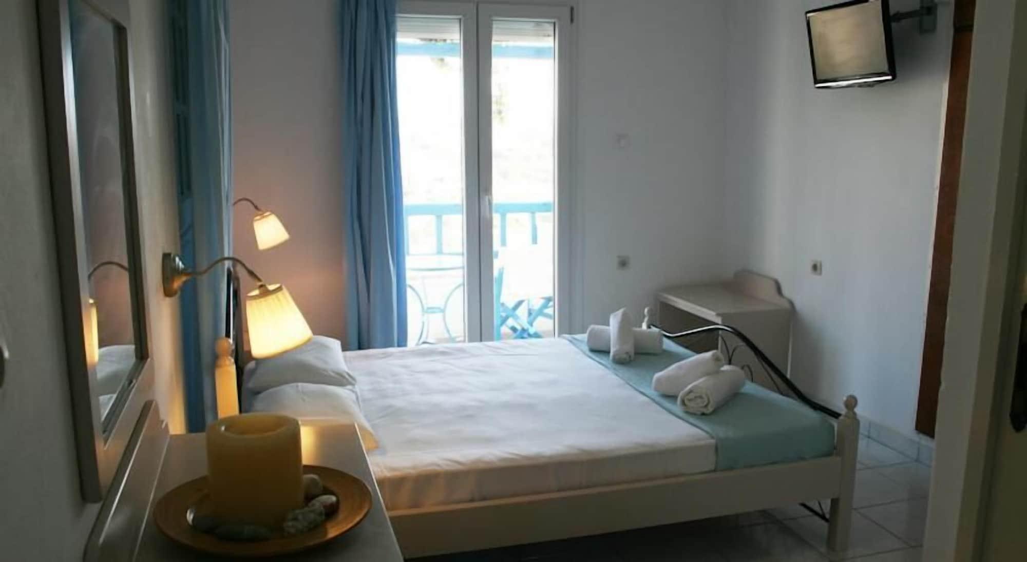 Agnanti Hotel Adamantas  Екстериор снимка