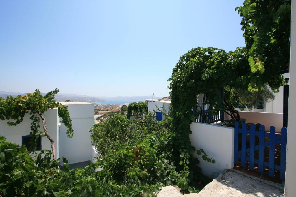 Agnanti Hotel Adamantas  Стая снимка